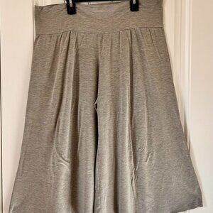 Xhilaration Heather Gray Wide Leg Gaucho Pants - Midi Skirt Look - XL